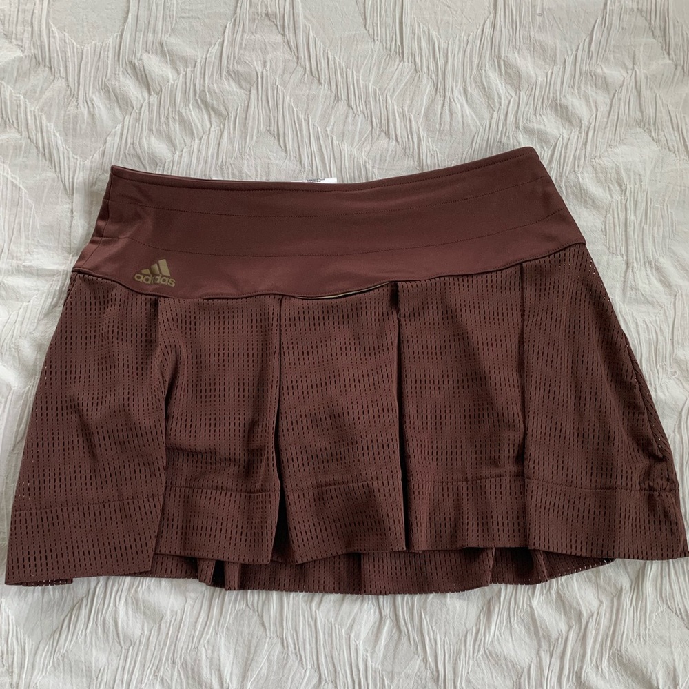 Brown adidas tennis skirt